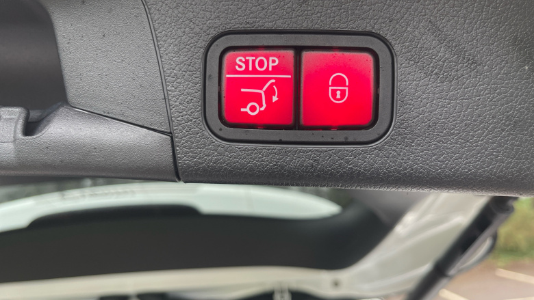 Mercedes-Benz GLB 220d 4Matic AMG Line Premium 5dr 8G-Tronic Diesel Estate